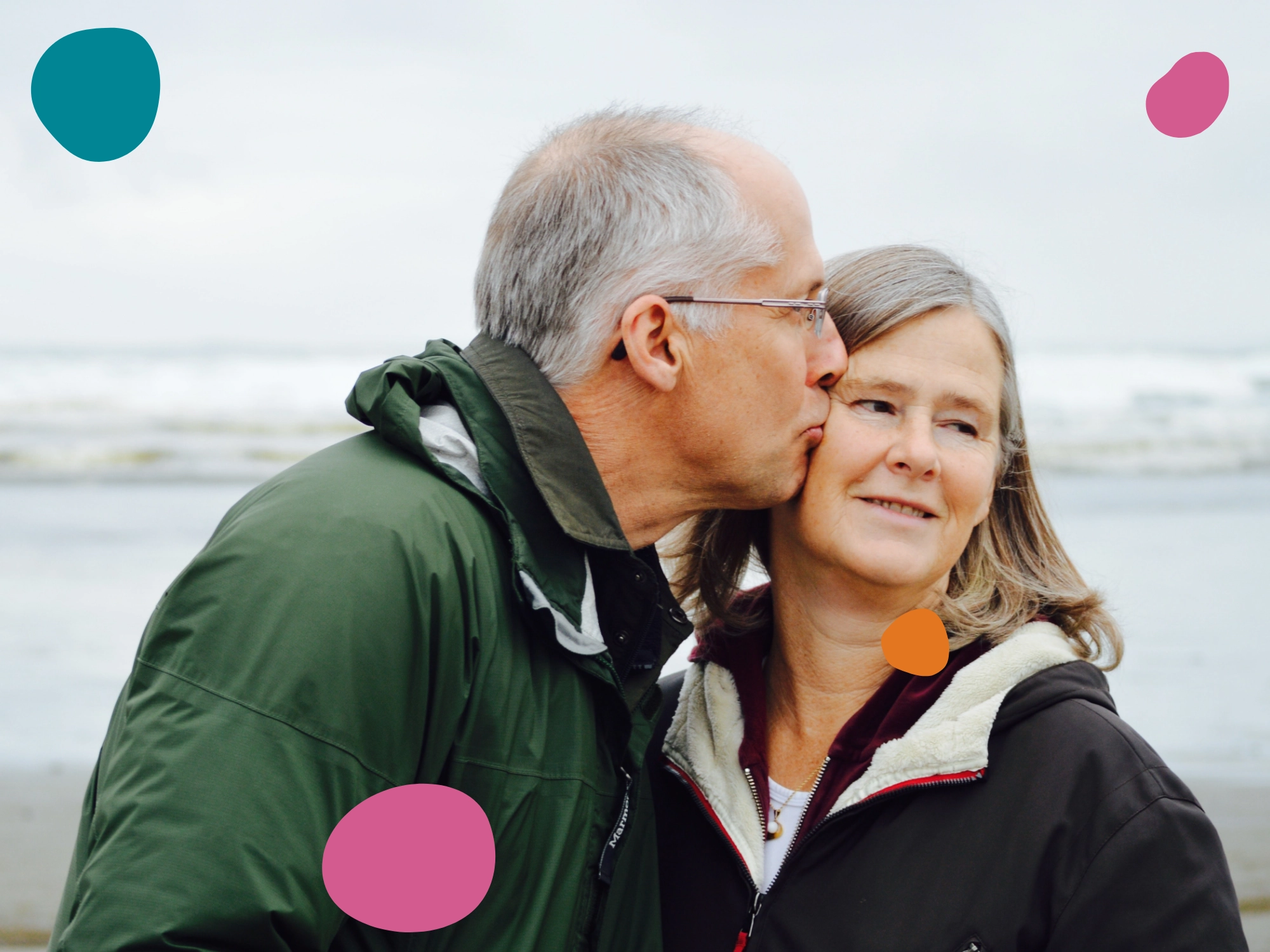 Ett par som njuter av sin ålderdom tack vare att de tar hand om sin kropp och knopp